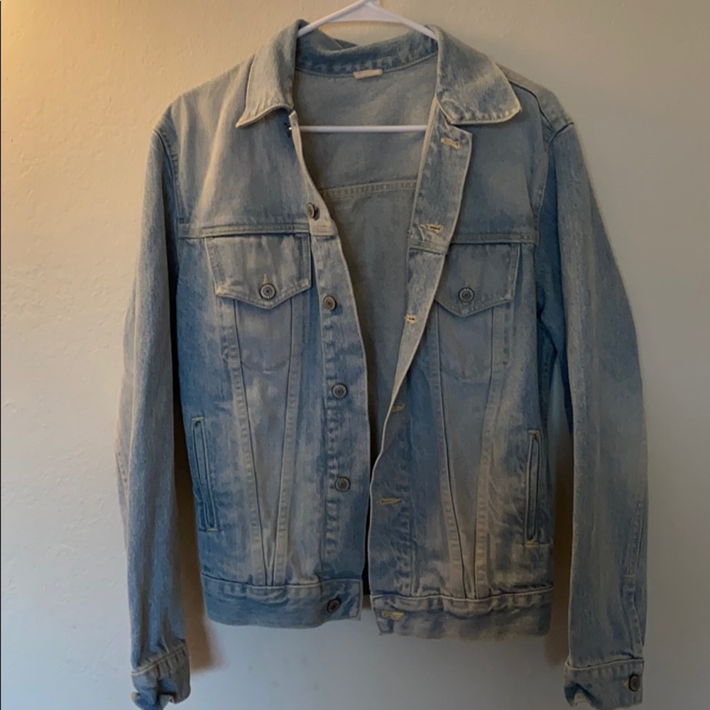 Brandy Melville Light Wash Denim Jacket